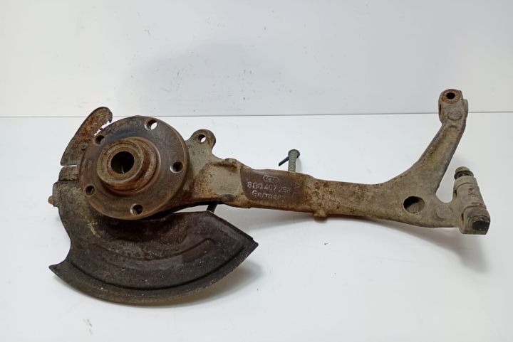 Fuzeta dreapta 8D0407258 Volkswagen VW Passat B5.5 (facelift)