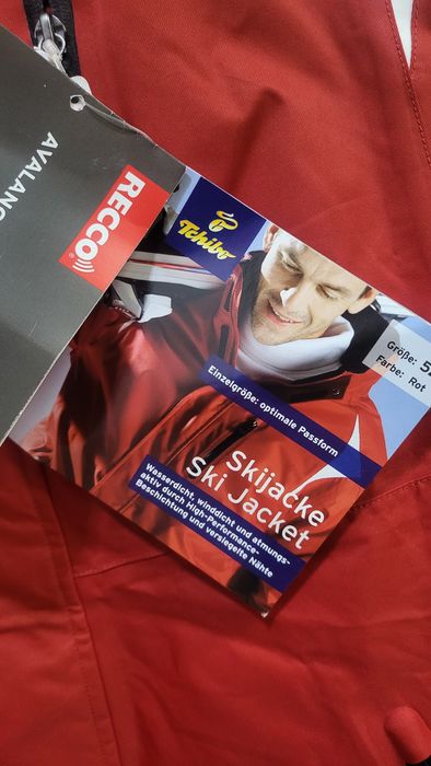 Costum Ski nou cu eticheta 52