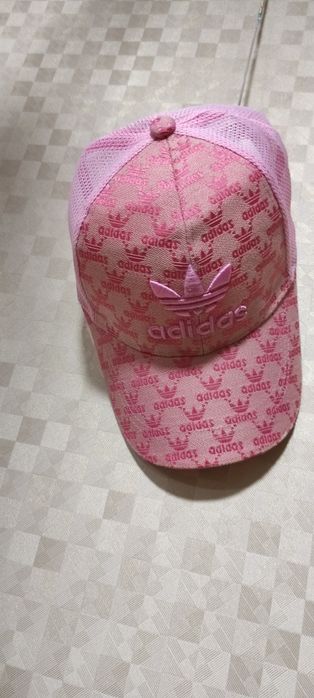 Кепка женская стильная