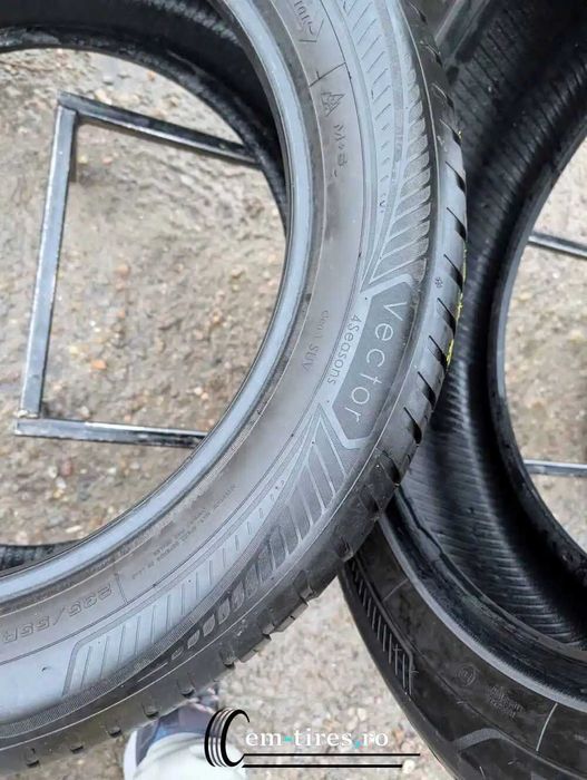 SET 2 Anvelope All Season 235/55 R19 GOODYEAR Vector 4Seasons Gen 3 SU