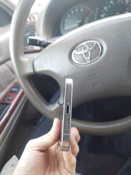 Срочно продам iPhone 15 pro max