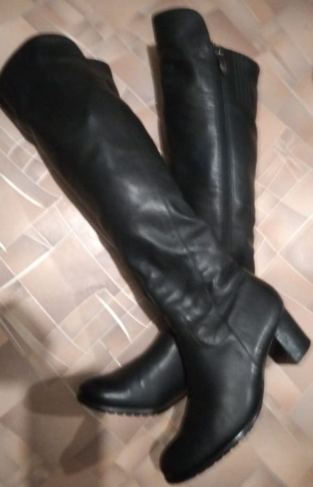 Продам сапоги женские зимние натуралка