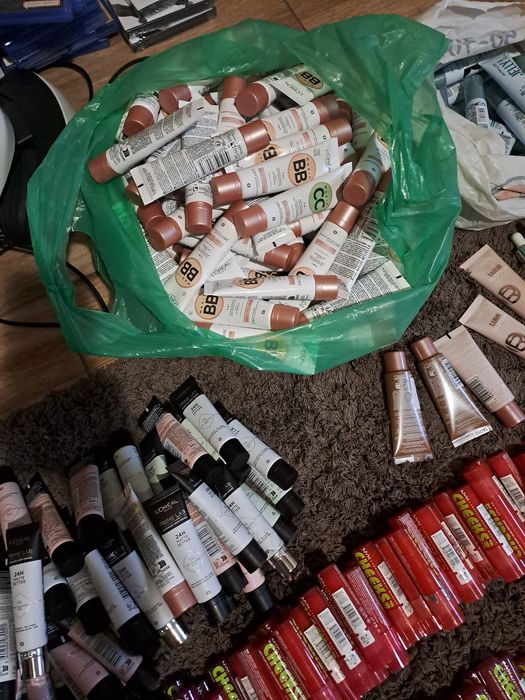 L'oreal si Maybellibe