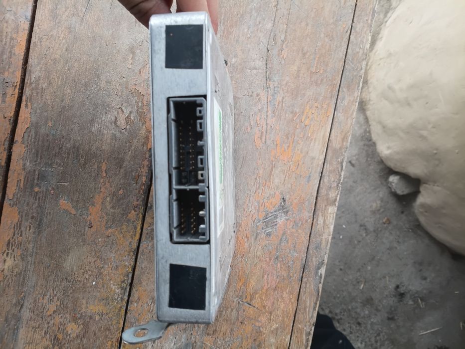 Тойота каролла 4е 1993
1993год