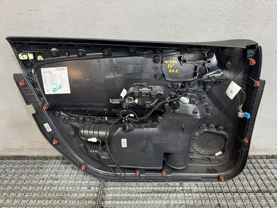 Fata tapiterie usa dreapta fata mercedes a class w177 a1777204000