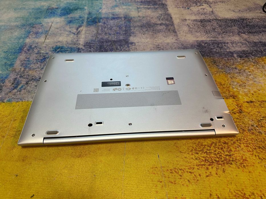 laptop Hp Elitebook 850 -g6, full hd, tast luminata, i5 gen 8, 8 gb, frumos