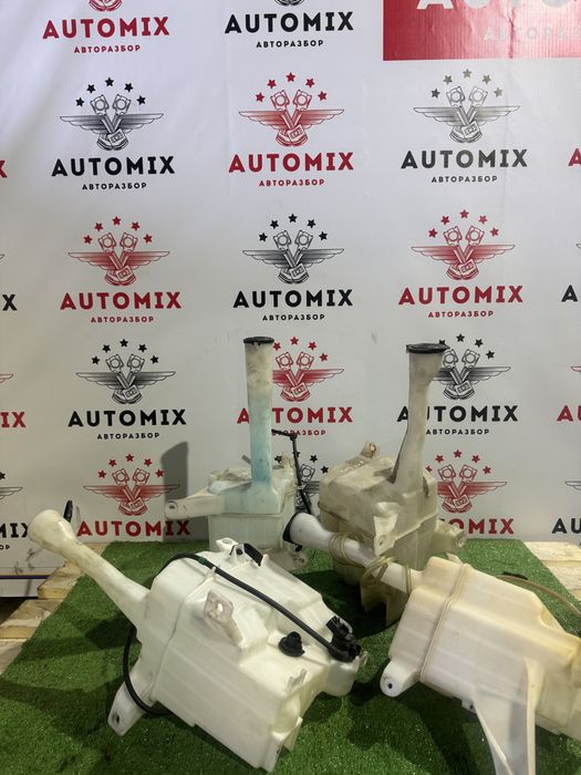 Бочки омывателя на Камри