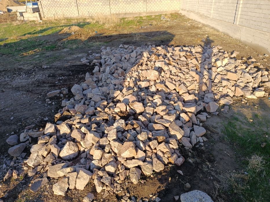 Блужник,горный камень