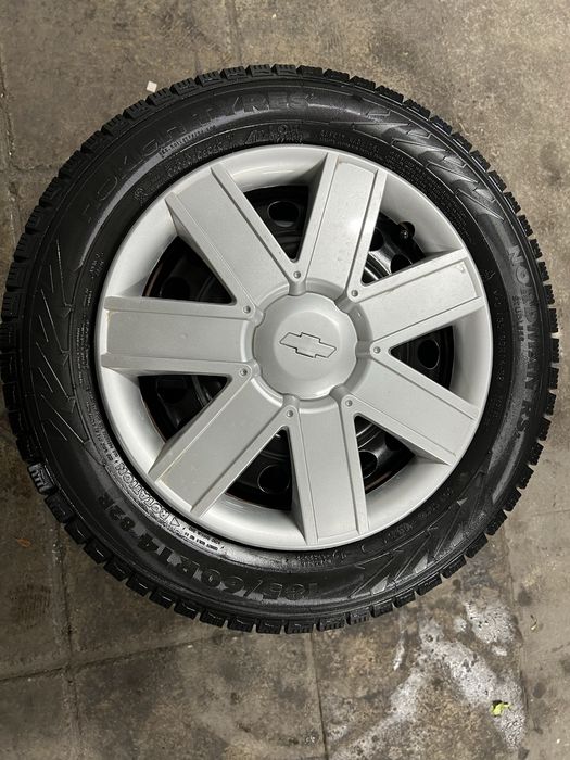 Зимние нокиан 185/60:14