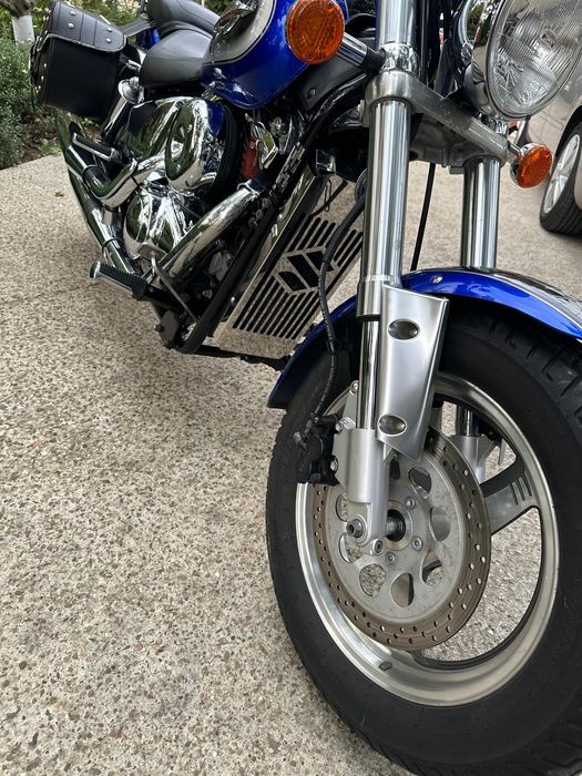 Suzuki marauder vz 800 cruiser / chooper