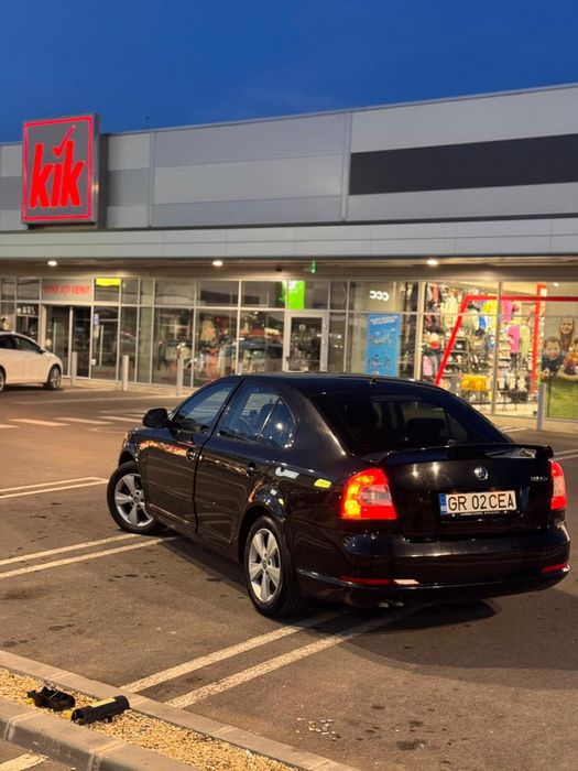 De vinzare skoda oktavia