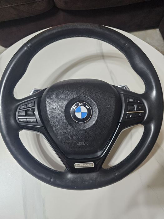 Volan bmw individual  x6 f16, x5 f15 >