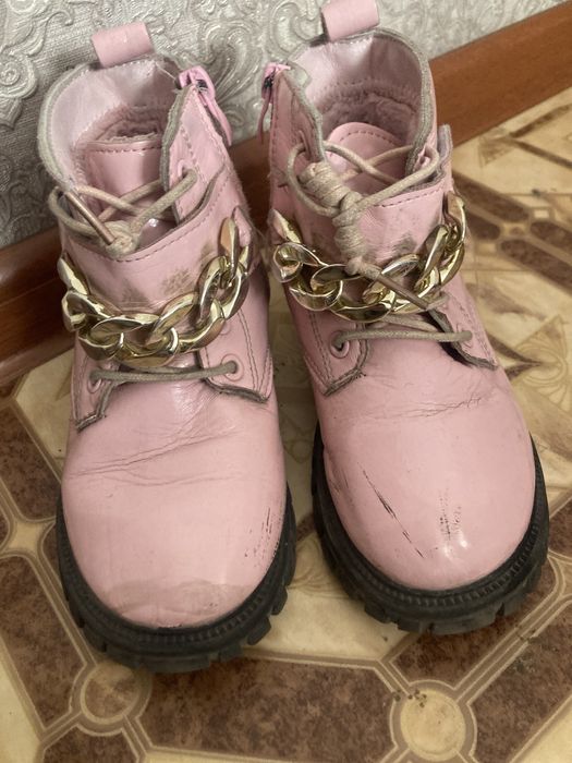 Ботинки детские продам