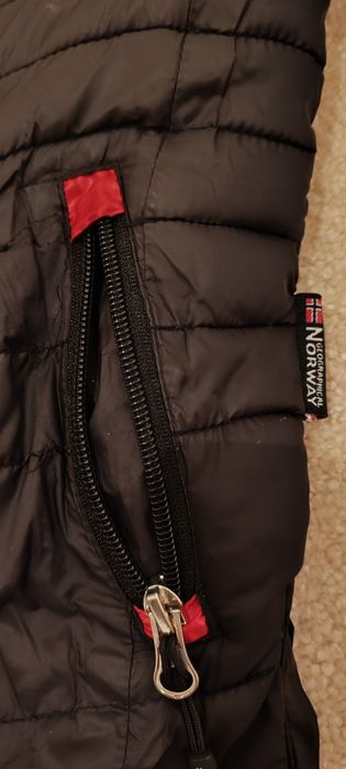 Geaca,haină călduroasă iiNorway Geographical  128 cm Superbă