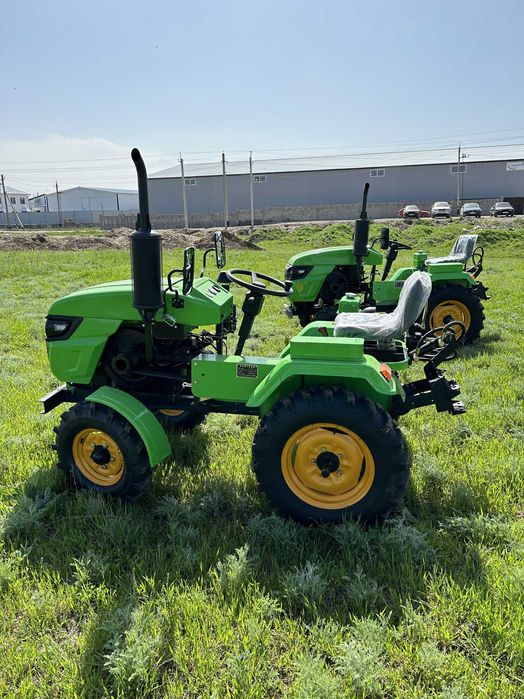 Минитрактор Рустрак Р-18 (фреза и плуг в подарок)