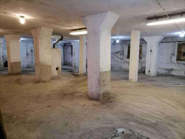 Дава се под наем Склад в Търговище, Център - 180 кв.м за 102000 € - Снимка #3