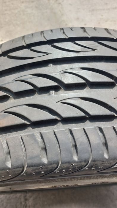 Летни гуми 235 45 17 Pirelli 2 броя