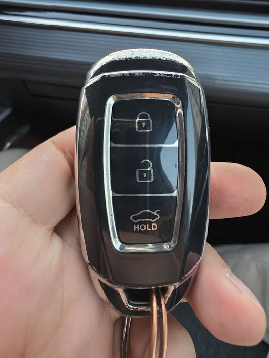 Оригинальный смарт ключ Hyundai