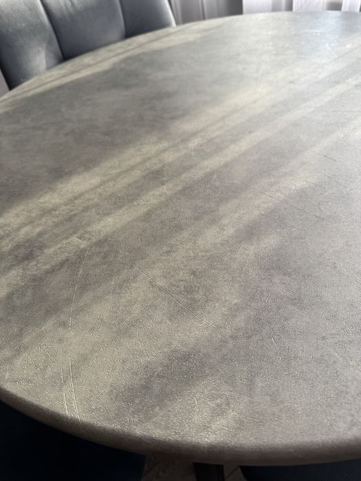 Продам круглый стол