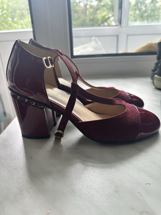 Туфли женские