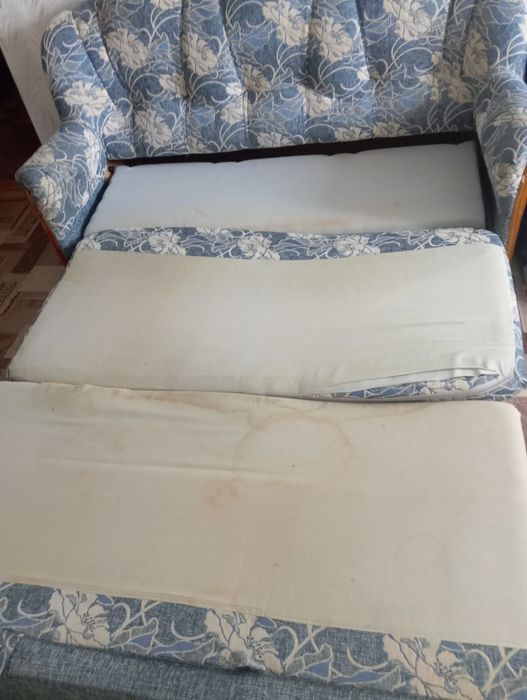 Продам диван раскладной