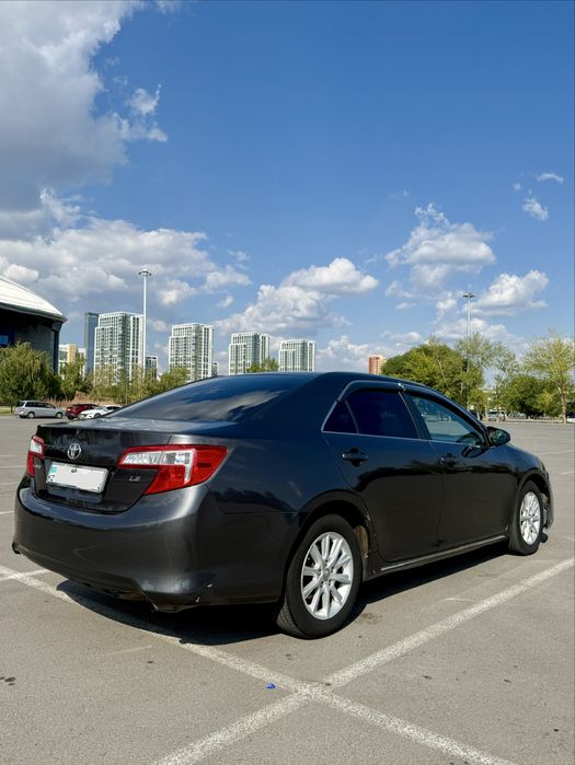 Camry 50 Американец LE