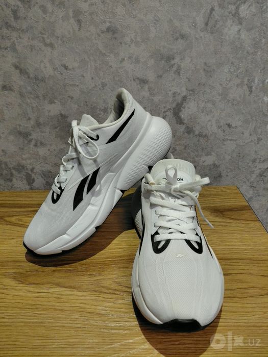Oригинальные кроссовки Reebok