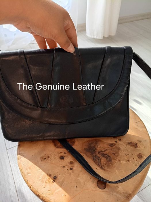 The Genuine Leather 100% Leather genată