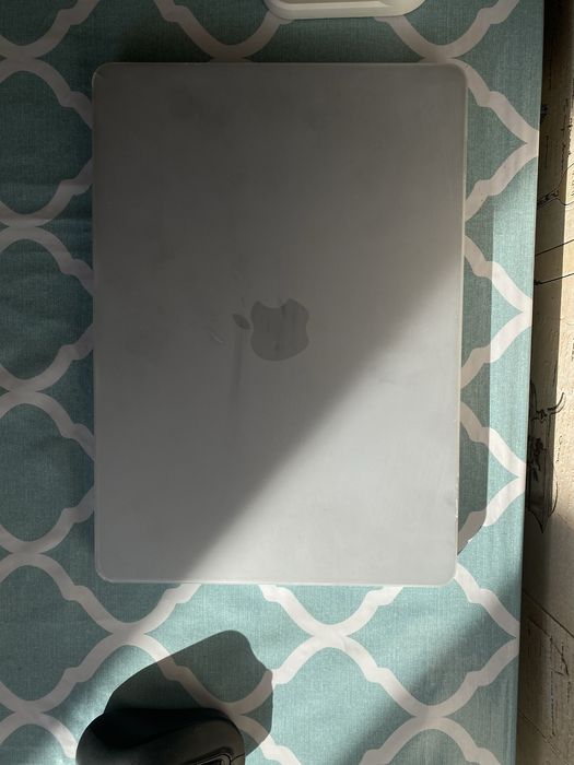 MacBook Air 13 , 2025