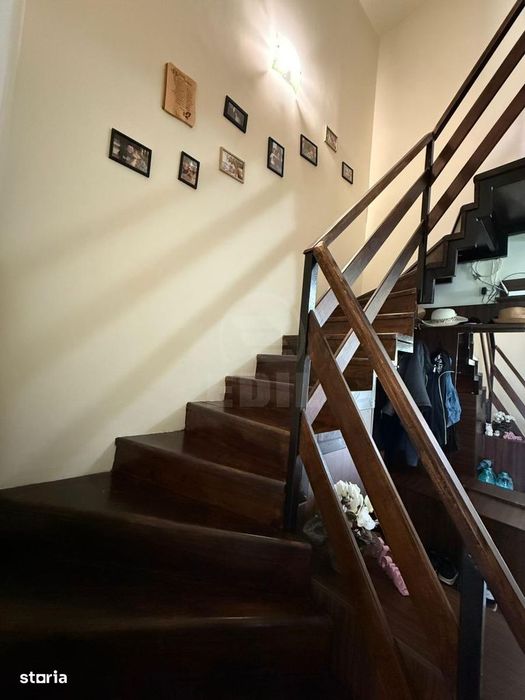 Casa triplex zona Somesului