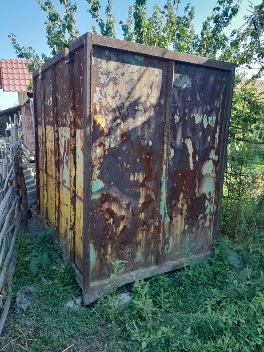 Продам контейнер 4 куб