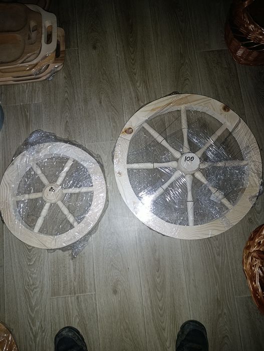 Roti din lemn produse noi