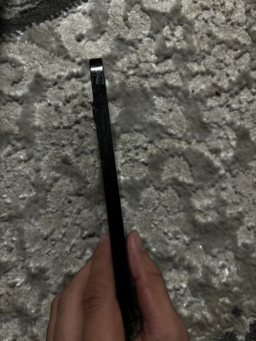 Продаю айфон 14 про