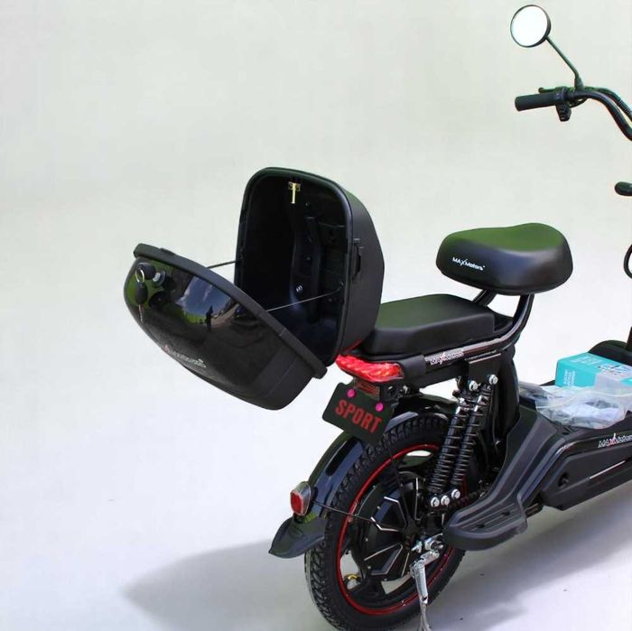 Електрически скутер с педали MaxMotors EBZ 18 1200W / 48V-60V-72V / 28Ah - BLACK