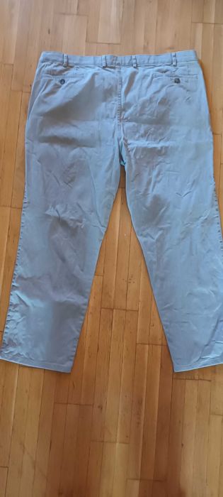 Нов голям сив дънков панталон