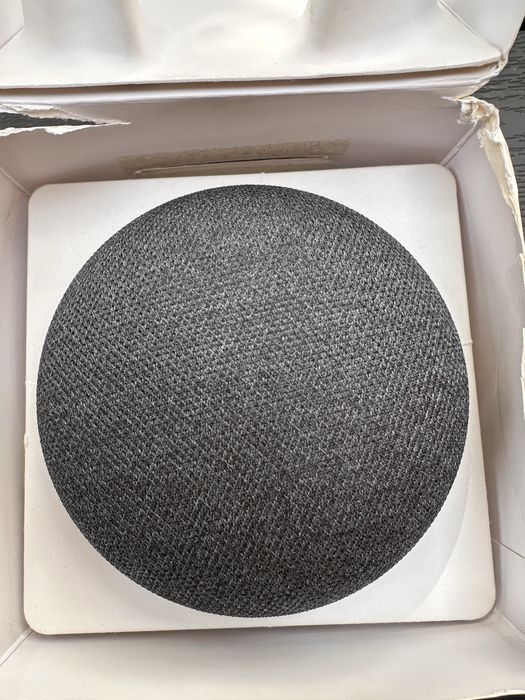 Boxa Google noua la cutie