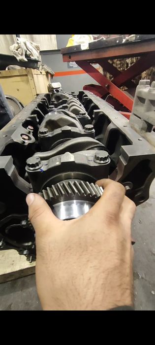 Ремонт ДВС . Дизельные , Бензиновые .