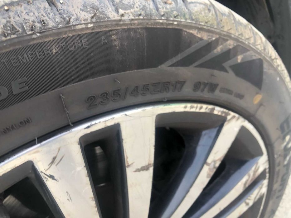 Piese din dezmembrari VW Passat B7 2.0tdi CFFB,culoare LC7Z, cutie LNZ