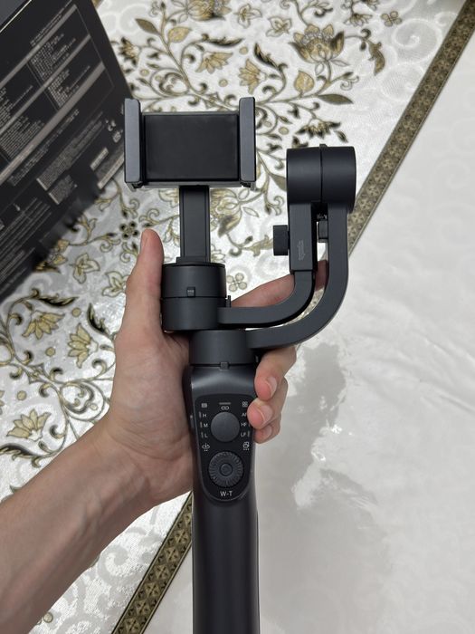 Продается стабилизатор для телефона