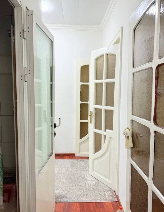Квартира на Башлык 2/3/5 общ пл 50м,балкон 2*3