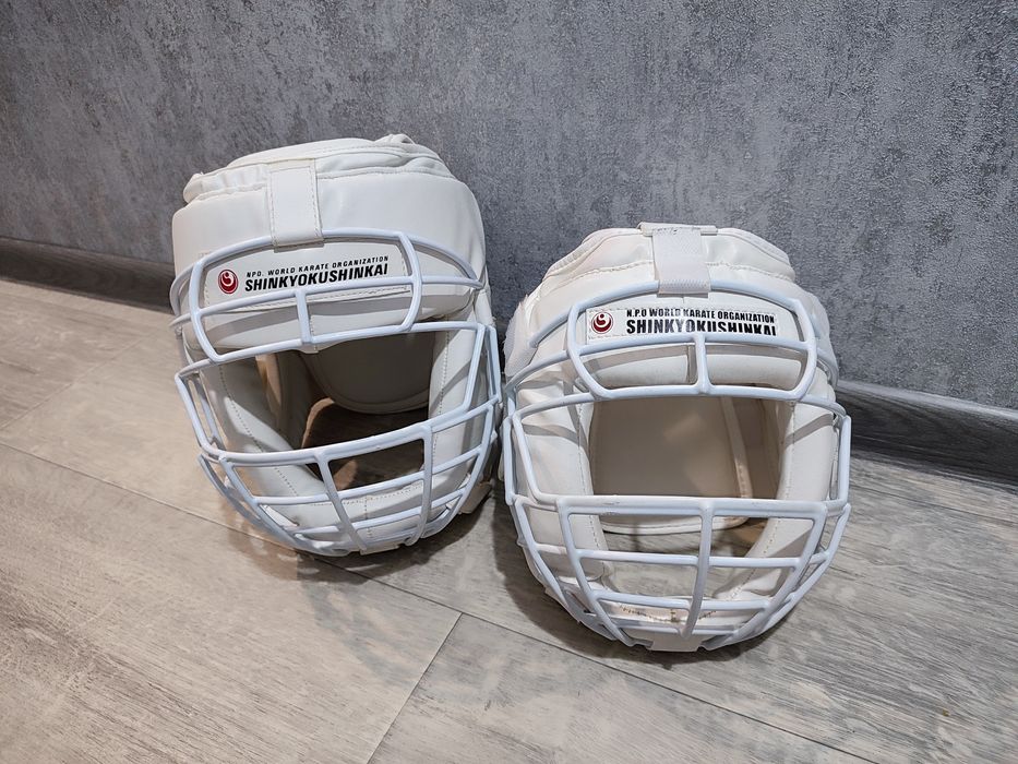 Продам шлем для каратэ