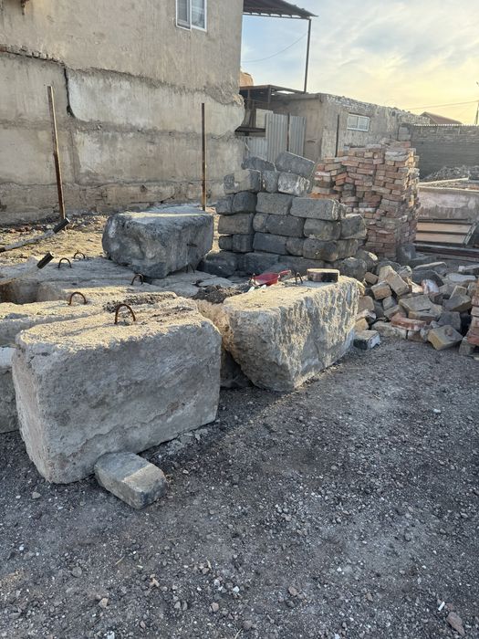 Б/у кирпичи, шлакоблоки, блоки