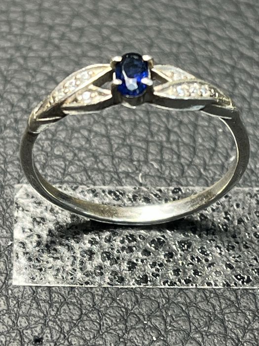 Сребърен пръстен естествен син САПФИР  камък 925 silver