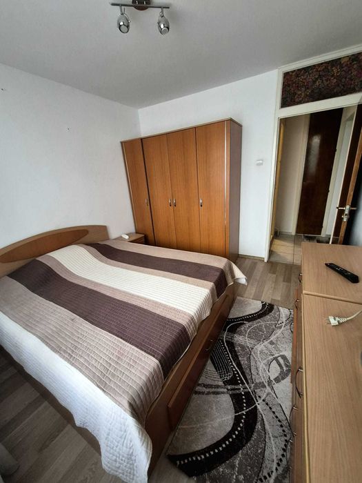 Închiriez apartament 2 camere – intersecția Mihail Sebastian cu Calea Rahovei, la 10 minute de Vulcan Value Centre