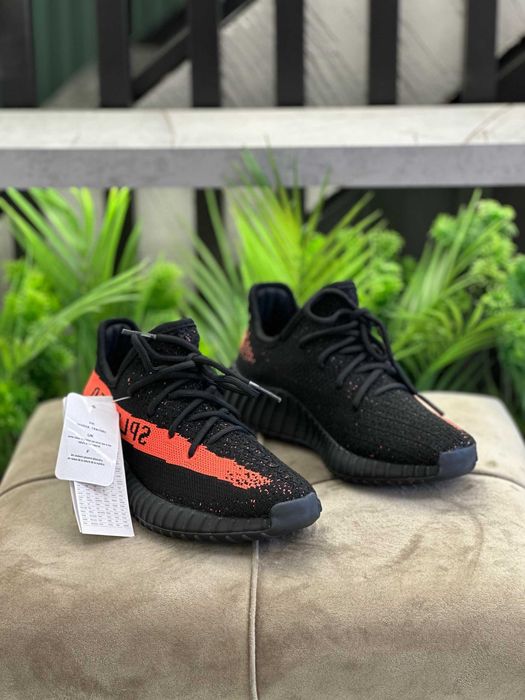 adidas yeezy  model nou