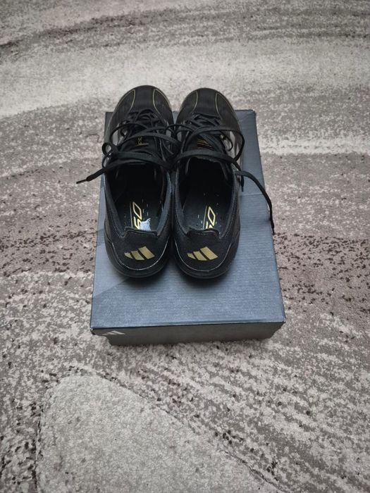 F50 pro, mărimea 44, fg/ag