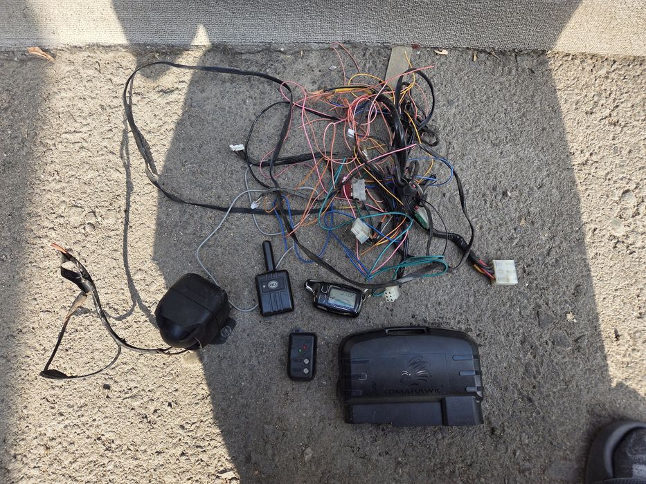Tomahawk TW-9000 — комплект