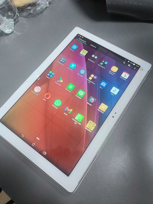 Планшет Asus ZenPad 10