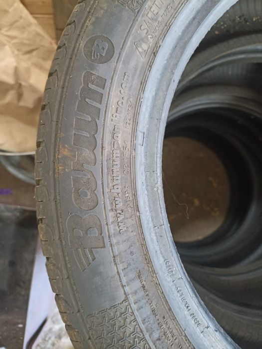 Продаю летнюю резину б/у