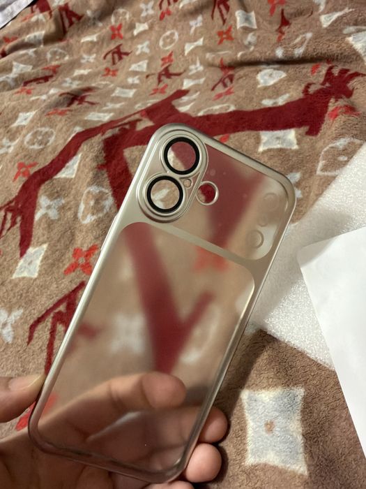 Чехол на 17 айфон